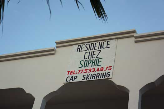 Résidence hôtel maison chambre d'hôtes Cap Skirring Chez Sophie appartement 3 à 4 personnes à louer, location tout confort dans chambres d'hôtes
