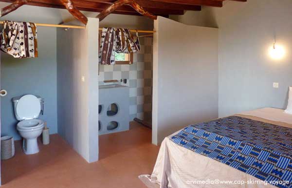 Location bungalow tout confort au bord de l'océan en bordure de mer à cap skirring sud du sénégal