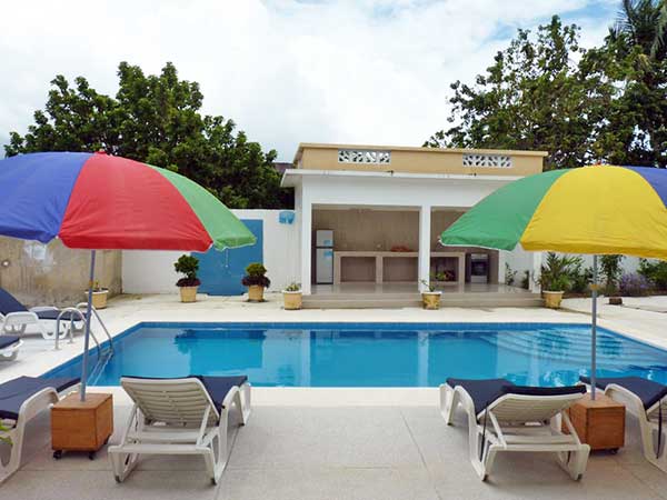 Appartement et studios à louer dans secteur Cap Randoulène, proche du village de Cap Skirring, des commerces et de la plage.