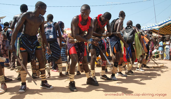  station balnéaire de Casamance le cap skirring est surement un des plus beau endroit du sénégal fête traditionnelle diolas